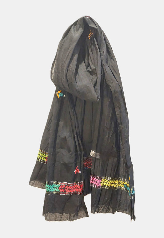 Handcrafted Cotton Kantha Stitch Scarf– Artisanal Elegance